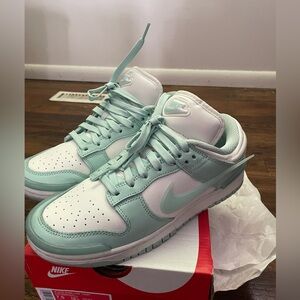 Nike dunk low twist sneakers